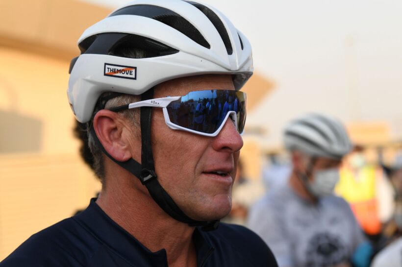 Lance Armstrong says that he experience PTSD and had intensive therapy – ‘all alone, one-on-one, 10 hours a day’ - None - News
