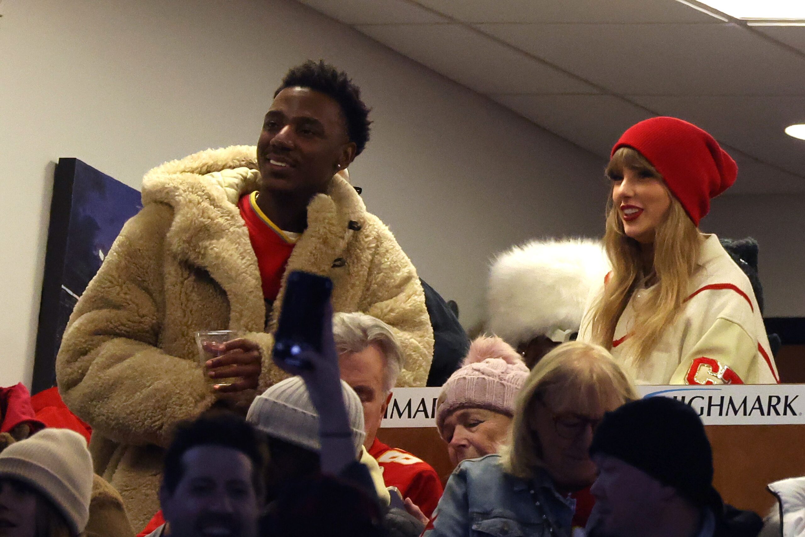 Jerrod Carmichael calls Taylor Swift is his ‘best friend.’ She probably does not - Entertainment - News